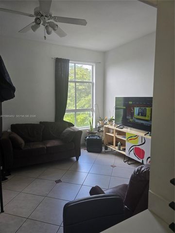 7420 W 20th Avenue 451, Hialeah, FL 33016