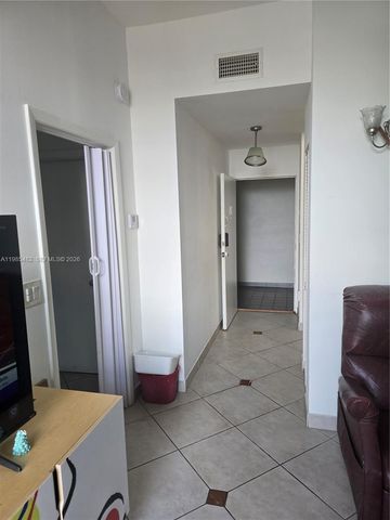 7420 W 20th Avenue 451, Hialeah, FL 33016