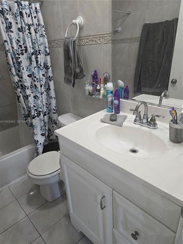 7420 W 20th Avenue 451, Hialeah, FL 33016