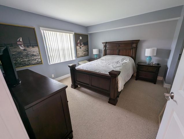 1045 Lake Shore Drive 202, Lake Park, FL 33403