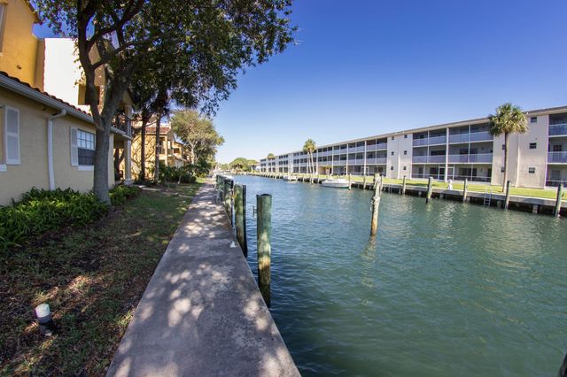 1045 Lake Shore Drive 202, Lake Park, FL 33403