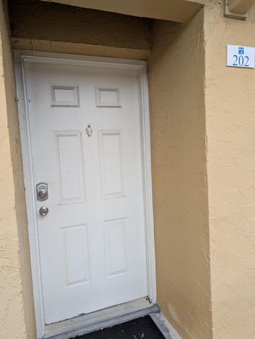 1045 Lake Shore Drive 202, Lake Park, FL 33403