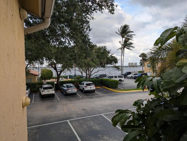 1045 Lake Shore Drive 202, Lake Park, FL 33403