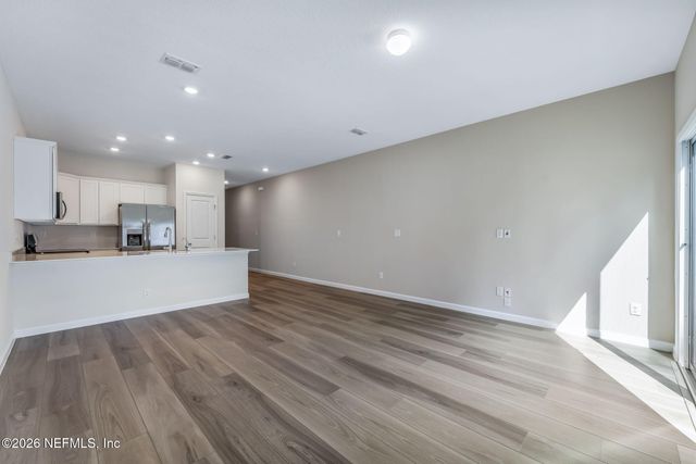 704 HOLLY LAKES Drive, Orange Park, FL 32073