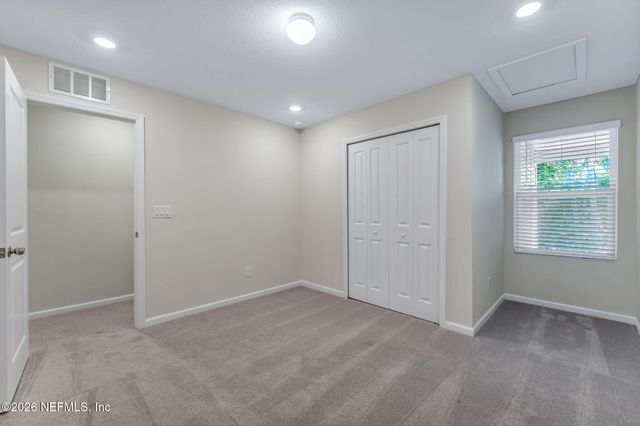 704 HOLLY LAKES Drive, Orange Park, FL 32073