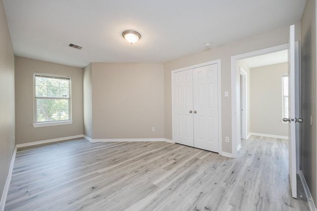 4624 Larkspur Street B, Houston, TX 77051