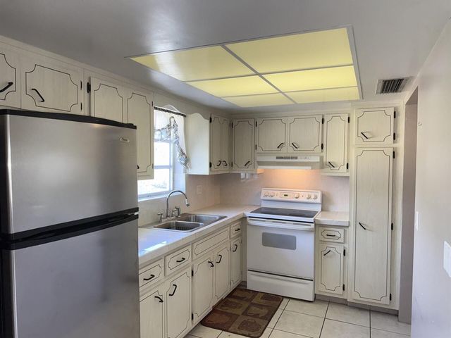 1501 Arthur Street 9, Hollywood, FL 33020