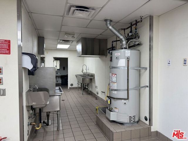 1903 PACIFIC COAST Highway 1901-1905, Lomita, CA 90717