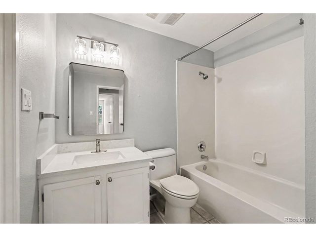 1300 Golden Cir 302, Golden, CO 80401