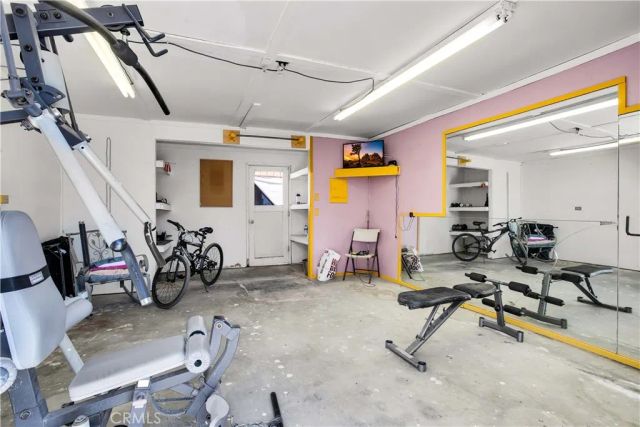 1010 Wamego, Yucca Valley, CA 92284