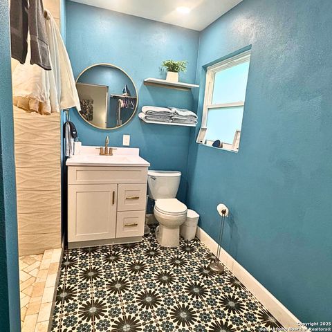 4542 Lyceum, San Antonio, TX 78229