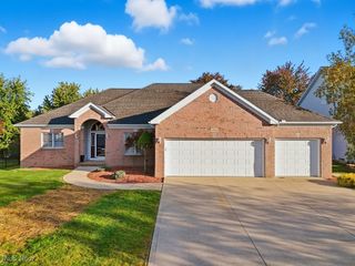 13402 Bridgecreek Circle, Strongsville, OH 44136