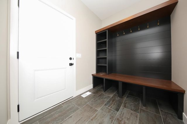 1005 S Haley Ave Avenue, Brandon, SD 57005