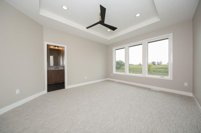 1005 S Haley Ave Avenue, Brandon, SD 57005