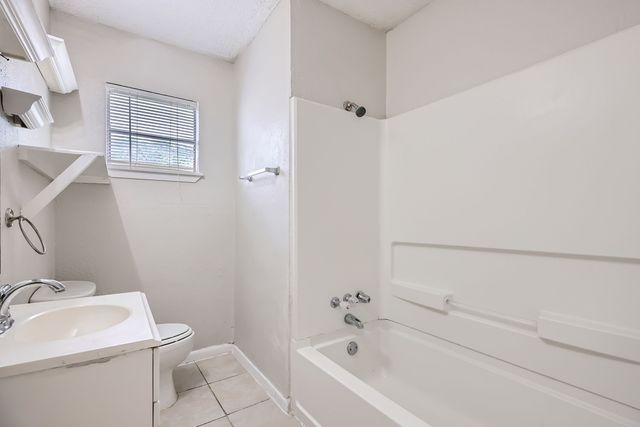 1102 Jefferson Street A & B, Mckinney, TX 75069