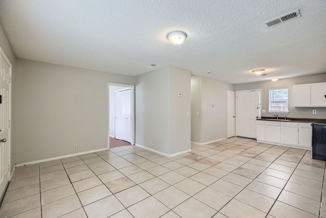 1102 Jefferson Street A & B, Mckinney, TX 75069