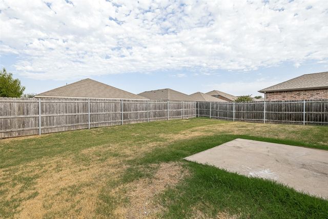 2131 Rains County Road, Forney, TX 75126