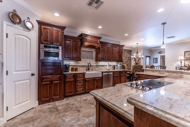 935 None, Del Rio, TX 78840