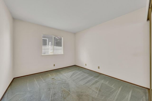 5382 Yellow Pine Way, Sacramento, CA 95841
