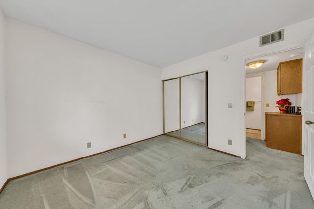 5382 Yellow Pine Way, Sacramento, CA 95841