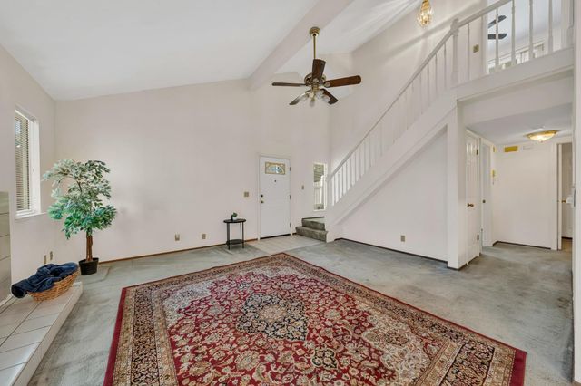 5382 Yellow Pine Way, Sacramento, CA 95841