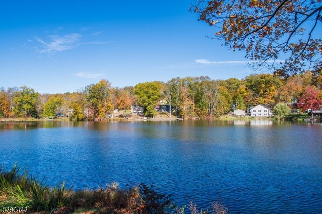 59 South Shore Drive, Wantage Twp., NJ 07461