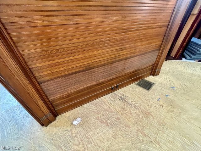 1205 Elm Street, Youngstown, OH 44505