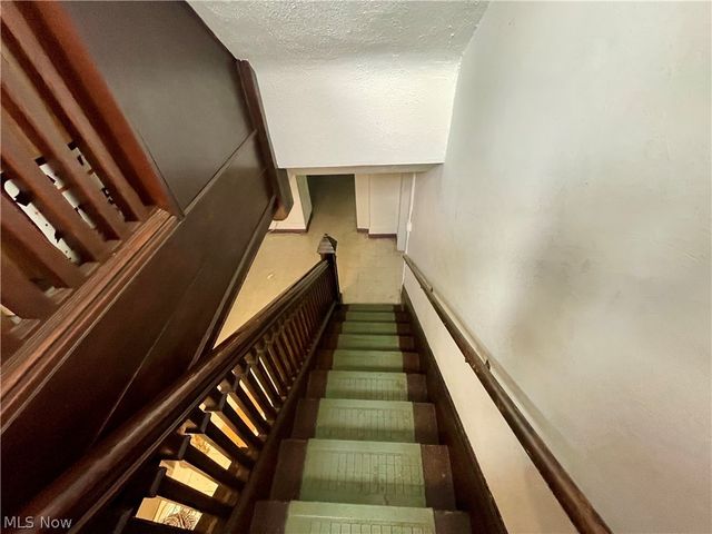 1205 Elm Street, Youngstown, OH 44505