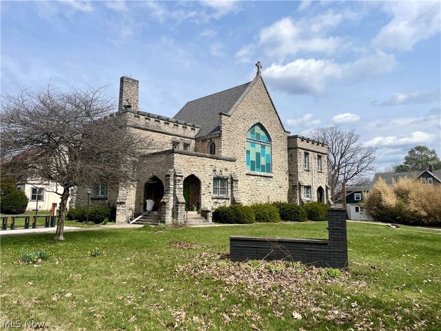 1205 Elm Street, Youngstown, OH 44505