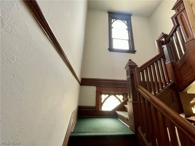 1205 Elm Street, Youngstown, OH 44505