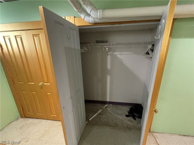 1205 Elm Street, Youngstown, OH 44505