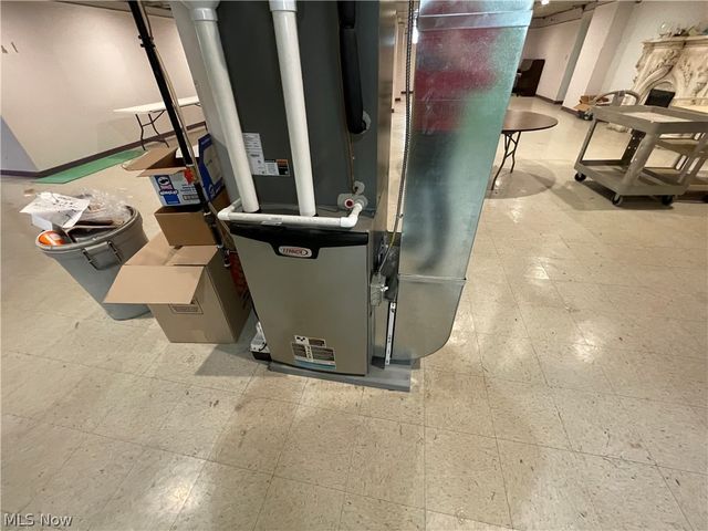 1205 Elm Street, Youngstown, OH 44505