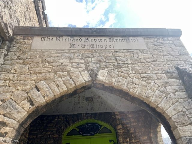 1205 Elm Street, Youngstown, OH 44505