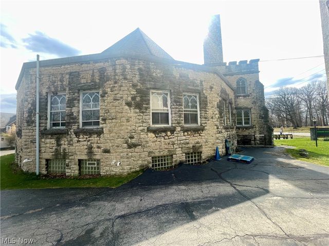 1205 Elm Street, Youngstown, OH 44505