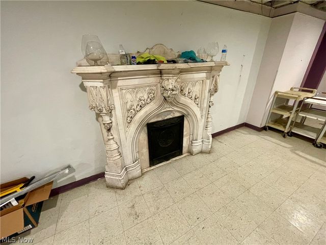 1205 Elm Street, Youngstown, OH 44505