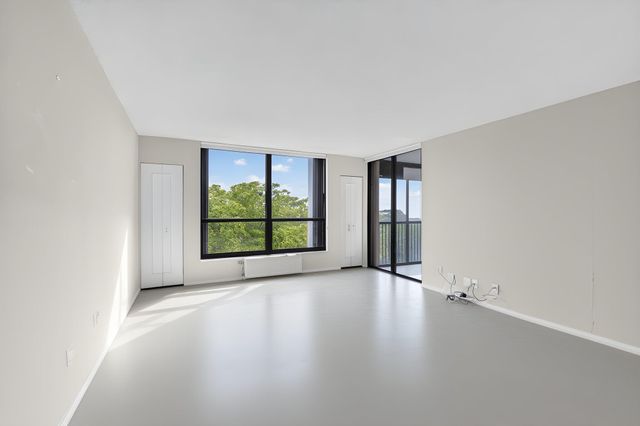 20090 Boca West Drive Apt 361, Boca Raton, FL 33434