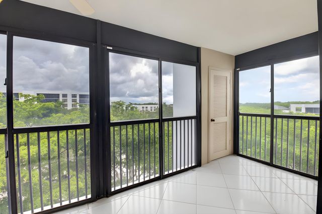 20090 Boca West Drive Apt 361, Boca Raton, FL 33434