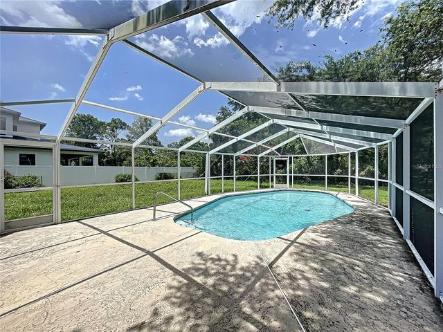 3907 W MULLEN AVENUE, Tampa, FL 33609