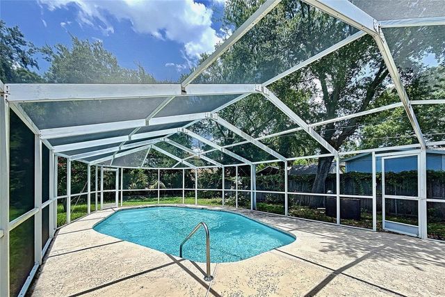 3907 W MULLEN AVENUE, Tampa, FL 33609