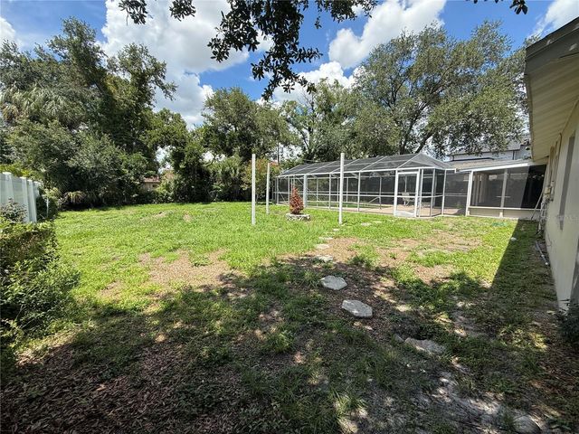 3907 W MULLEN AVENUE, Tampa, FL 33609