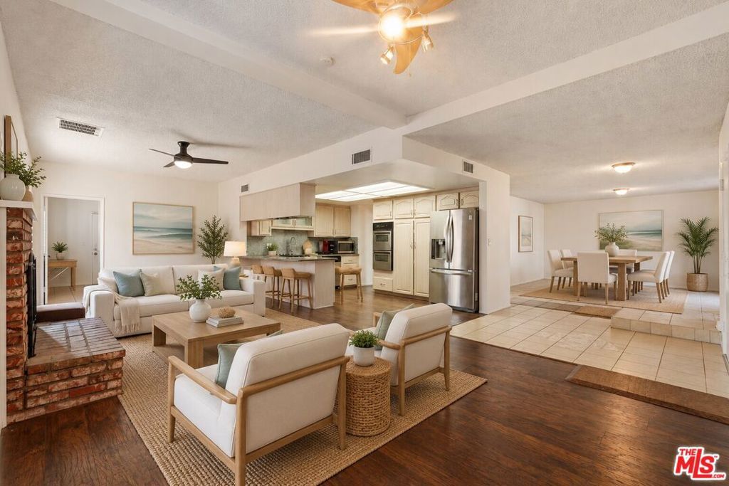15513 S Tarrant Avenue, Compton, CA 90220 — photo 3