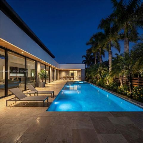789 NE 83rd Street, Miami, FL 33138