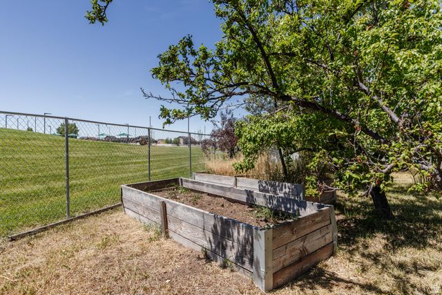 4227 W 5600 S, Roy, UT 84067