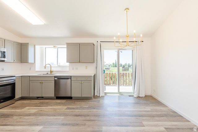 4227 W 5600 S, Roy, UT 84067