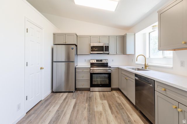 4227 W 5600 S, Roy, UT 84067