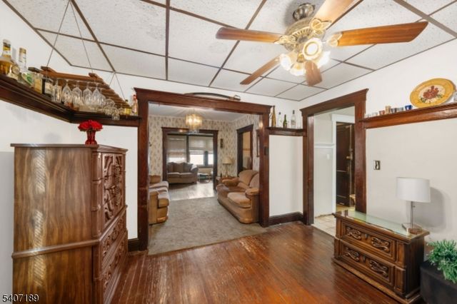 540 E 3Rd Ave, Roselle Boro, NJ 07203