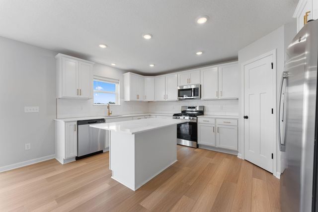 433 James Parkway, Elko New Market, MN 55054