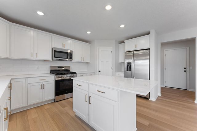 433 James Parkway, Elko New Market, MN 55054