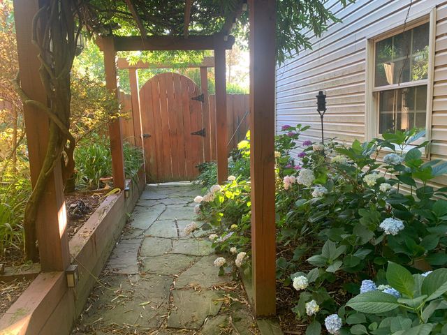15802 RADWICK LN, Silver Spring, MD 20906