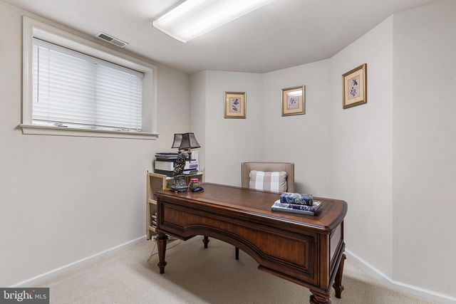 407 SPRING GARDEN LN, Conshohocken, PA 19428